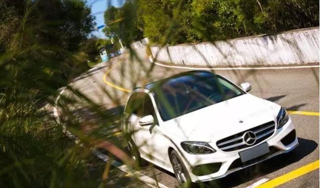 试驾奔驰c200l2017,2011款奔驰c200旅行版评价