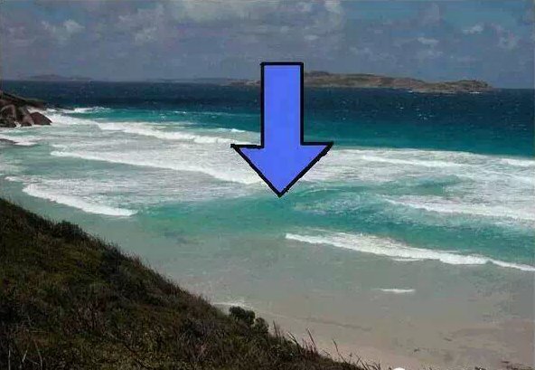 在海边遇到的方形波浪有什么危险,去海边沙滩遇到大风浪