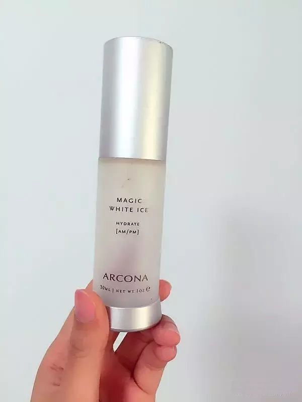 必买的精华和无油精华,精华推荐测评直播第一名