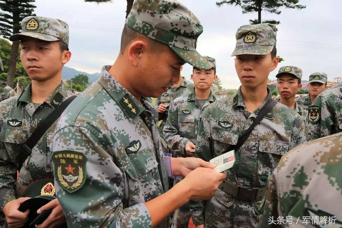 当解放军的排长有多难？通晓天文地理，在很多领域算半个专家