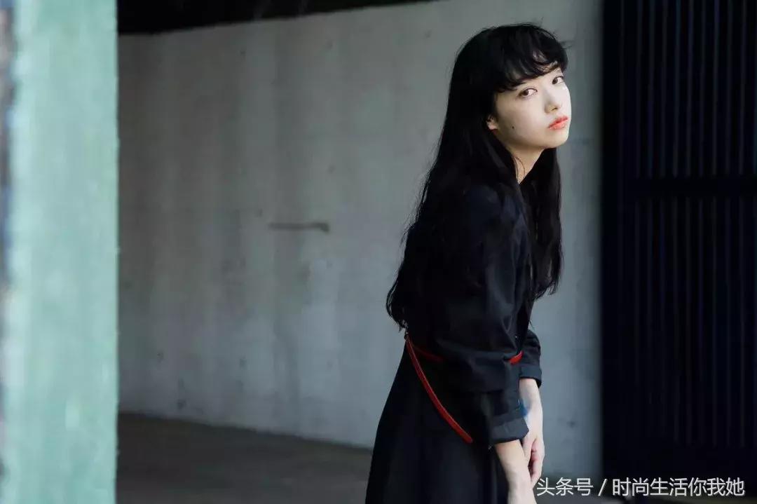 145-150矮个子连衣裙初秋,小个子初秋这样搭配才最合适