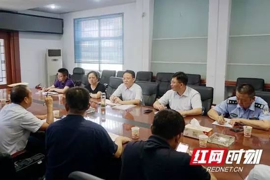 「看区县」邱初开深入企业督查省环保督察组交办问题整改落实情况/“张家界莓茶”亮相2018红网精准扶贫品推公益行动(更多)