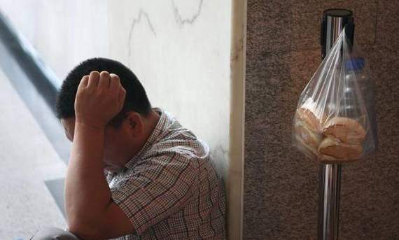 老婆快生了肚子疼痛,老婆快生了阵痛