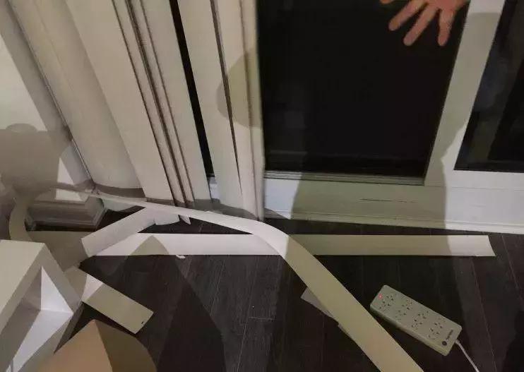 华人留学生欠租跑路房东进门崩溃,留学生欠房租