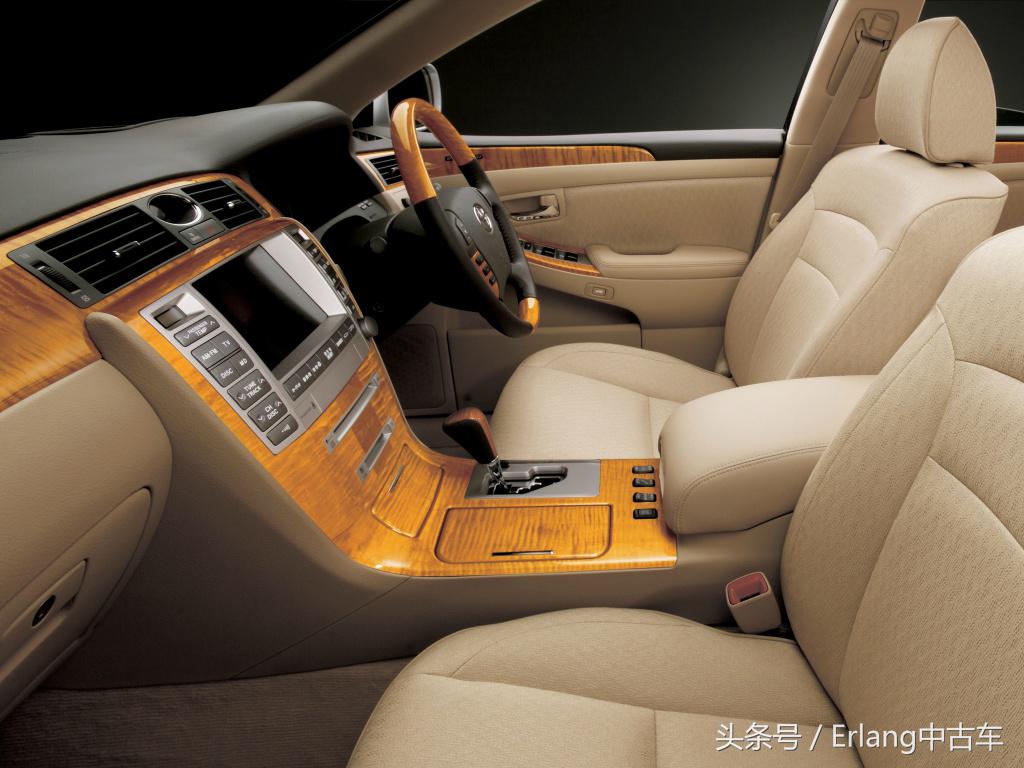 toyotacrown鐨囧啝绗叓浠ｅ灏戦挶,2023娆句赴鐢扮殗鍐燾rown浠锋牸