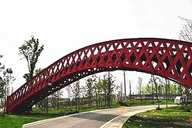 成都的耍家，一代有一代的主场