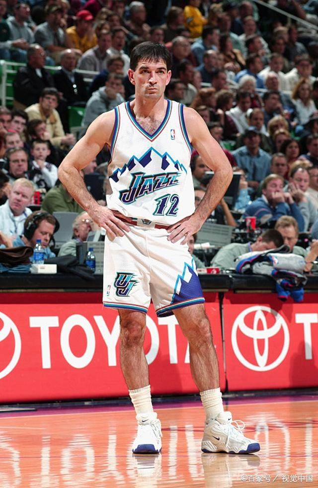 美媒推重量级榜单，NBA历史十大控卫排行榜，库里超越大O排名第二