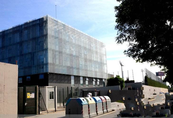 梅西接过阿根廷队长,梅西下半场上场戴队长袖标