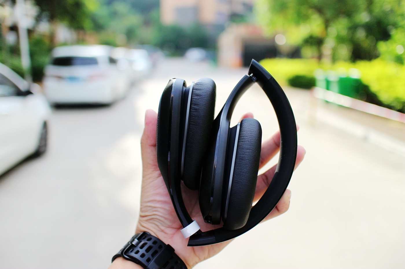 小米蓝牙耳机青春版只有一只响,小米蓝牙耳机青春版拆解视频