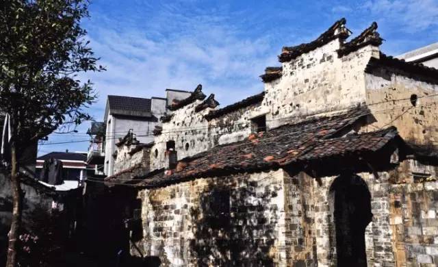 金庸笔下最美的十大旅游景点,金庸笔下的绝美风景