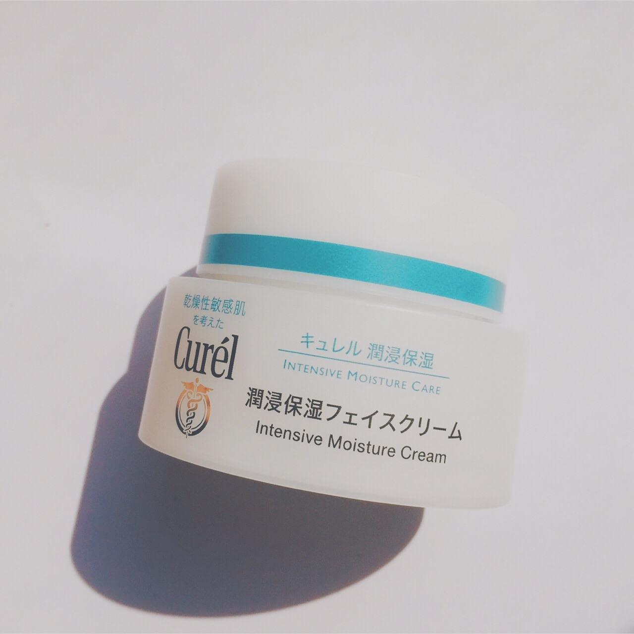 擦了精华和面霜为什么会搓泥,黑松露精华和白金面霜搓泥