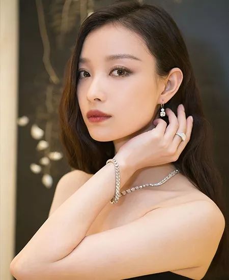 红唇里的难点,红唇为什么火