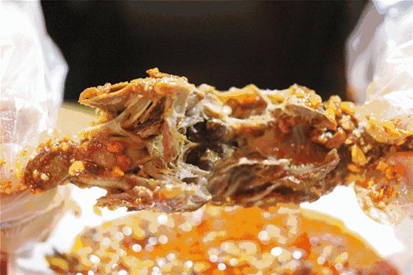 一天卖出1000只鸡,一天卖几千只的兔子