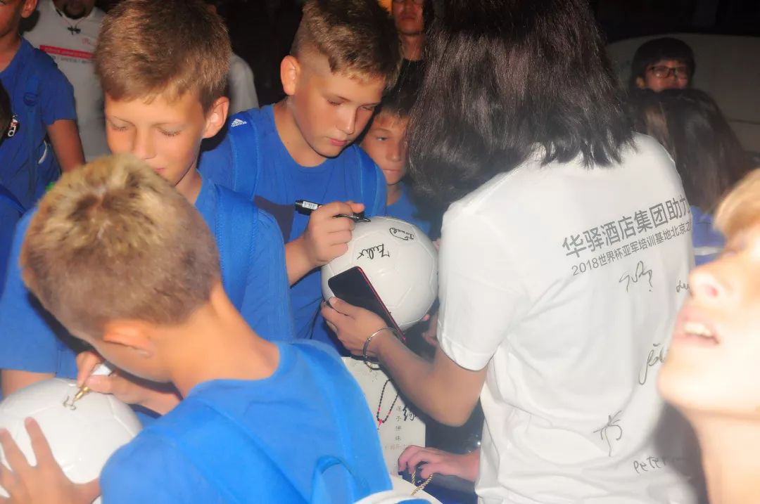 中国vs克罗地亚热身赛,国际足球友谊赛克罗地亚