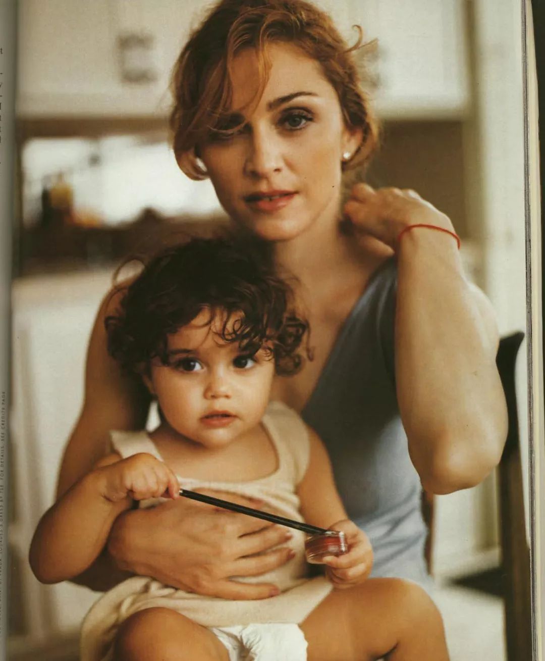 最好看的芭莎封面,芭莎最好看的封面图片