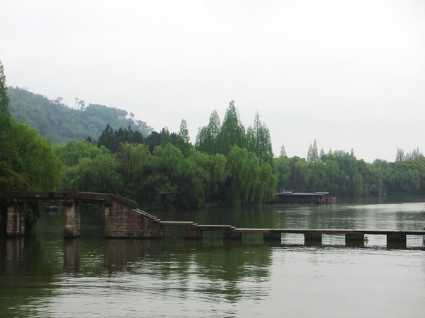 绍兴湖面上的桥,绍兴越城的桥