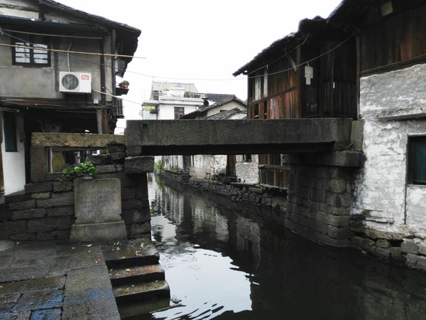 绍兴湖面上的桥,绍兴越城的桥