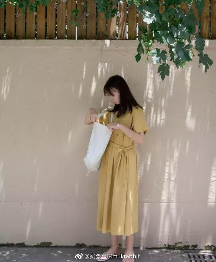 淘宝逛哪些少女店铺,推荐几家适合学生党的淘宝服装店