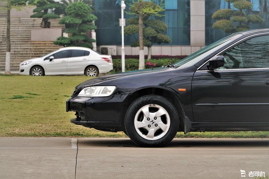 新一代第十二代本田雅阁,凯美瑞2021精英版和雅阁20211.5t