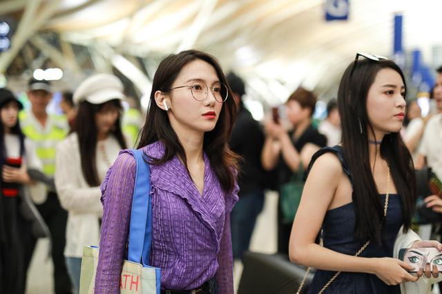 snh48现身机场,snh48演唱会home