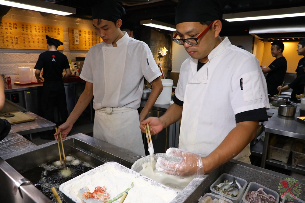 日式大虾天妇罗的正确做法,日本料理店天妇罗正宗做法