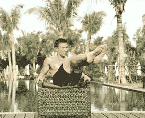 腹肌练成一大块了怎么办,腹肌练成了一块