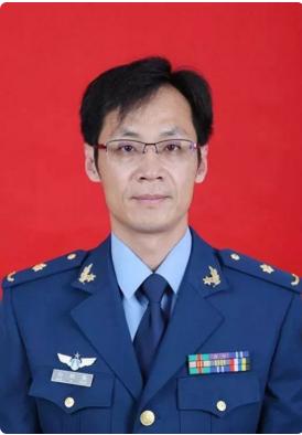 脊柱打6个钢钉手术需要多长时间,脊椎打钉子取出要做手术吗