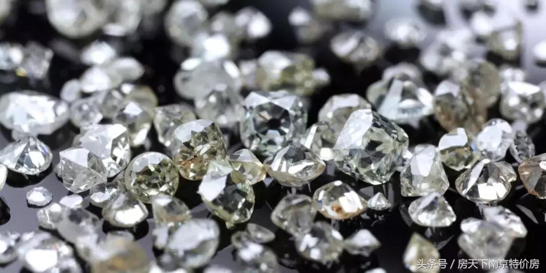 迪拜哪个地方房价最便宜,迪拜哪里房价最高