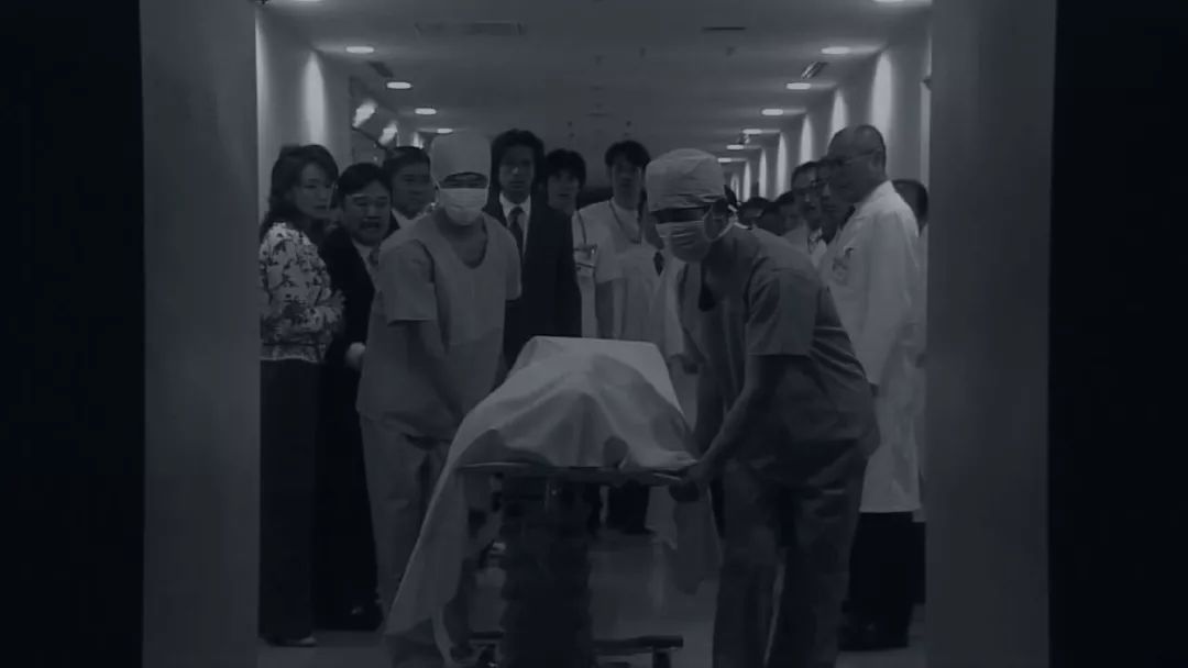 璞嗙摚9.0鎻鍖荤枟榛戝箷,璞嗙摚璇勫垎9.5鐪熷疄浜嬩欢