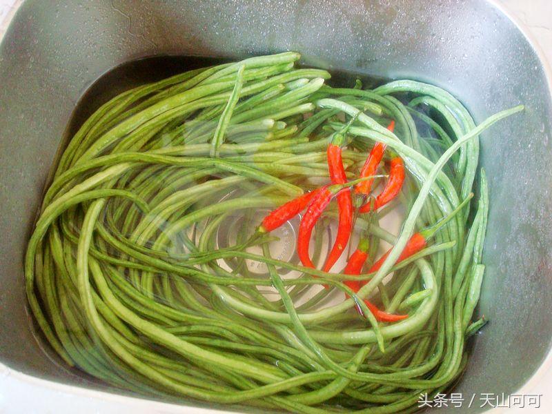 泡好的酸豆角怎样才能长时间保存,酸豆角怎么腌制保存的时间长