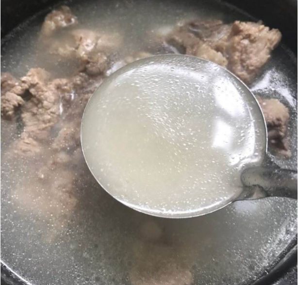 烧菜高汤的熬制方法,大厨高汤做法