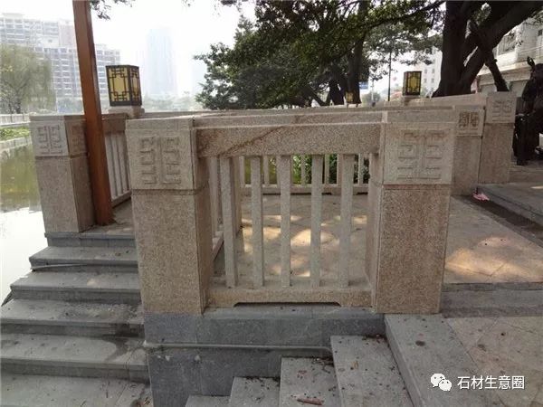 山东黄绣石花岗岩,山东花岗岩黄锈石多少钱