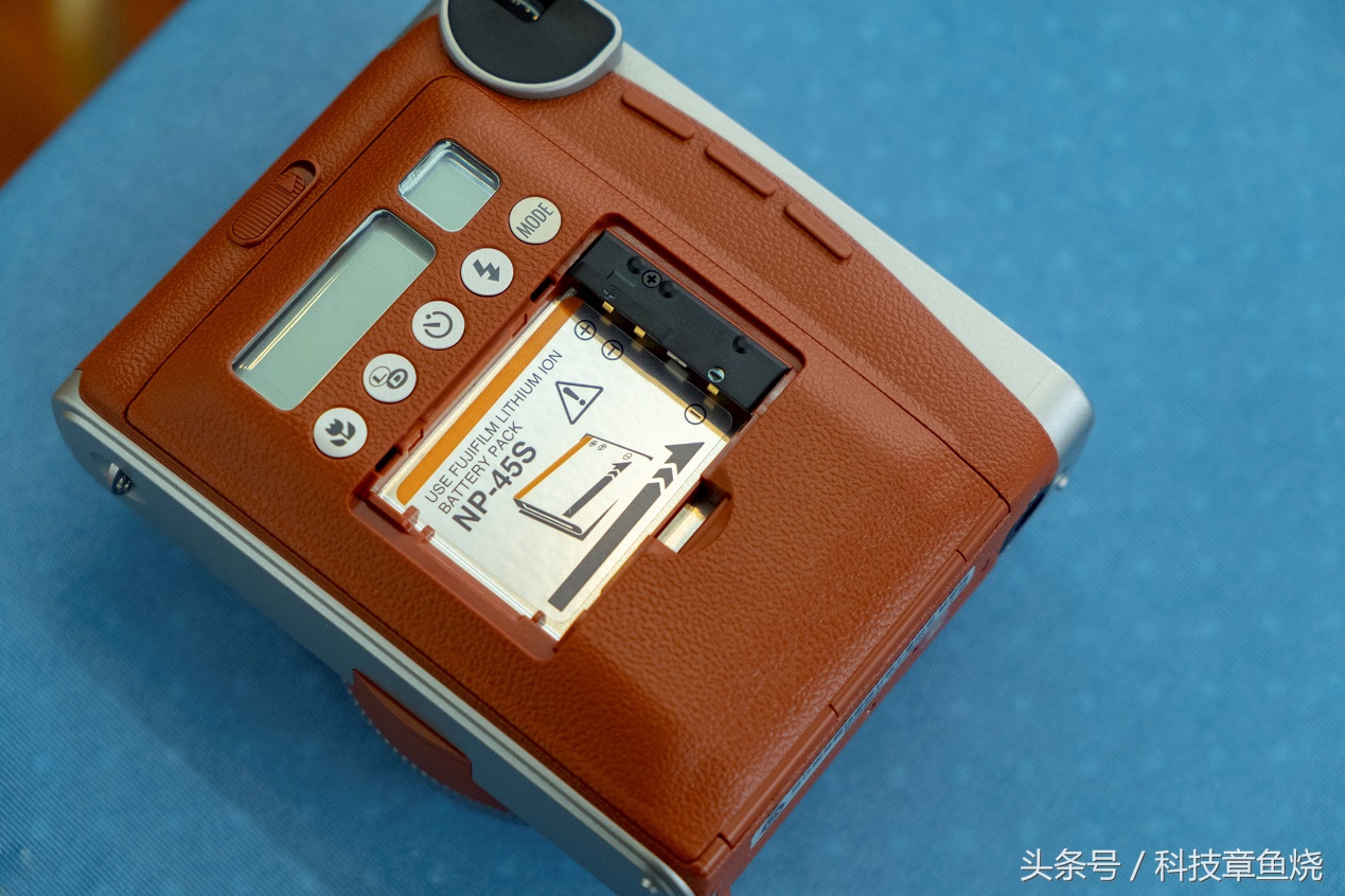 富士instaxmini90拍人像,富士instaxmini90拍出的照片