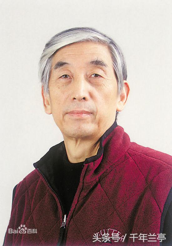 张海是书法家还是书法活动家？书协主席要不要写好字？请围观