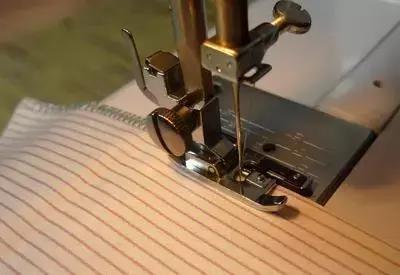 家用缝纫机的各种压脚用法,老式缝纫机各种压脚使用方法大全