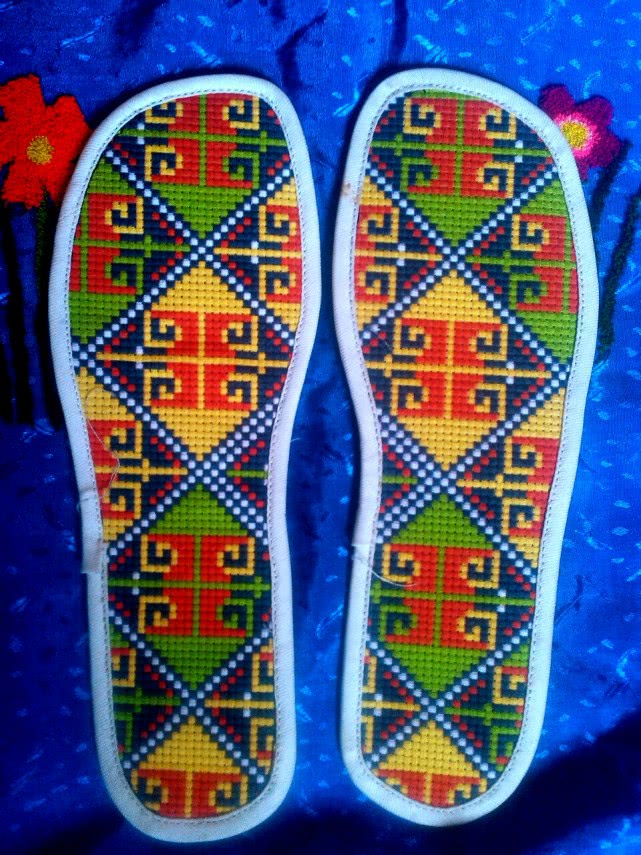 鞋臭异味用什么鞋垫好彻底去除,消除鞋中异味