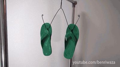 她在衣柜里系了根鞋带，衣柜竟然瞬间大一倍！大写的服气……