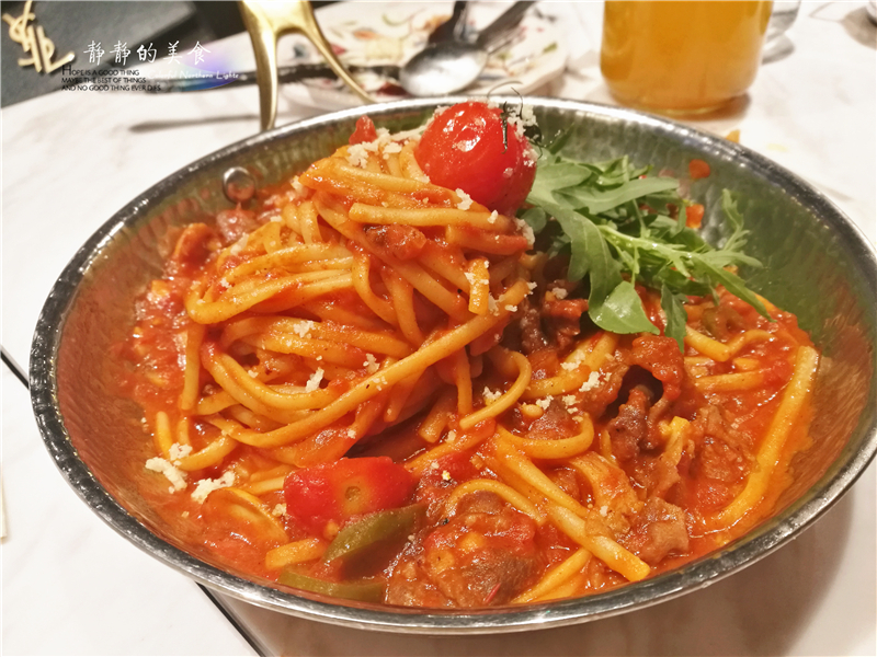 来自哈尔滨的这家西餐连锁店，牛肉披萨让人回味无穷