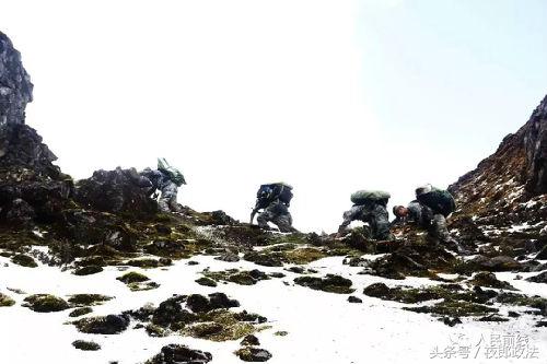 西藏军人偷偷回家感人视频,西藏老兵退伍催泪视频