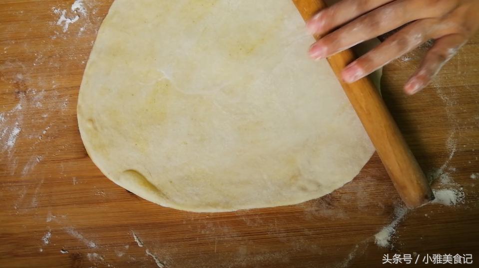 电饼铛烙饼不发硬的技巧图解,电饼铛烙饼不硬的窍门