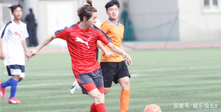 李易峰鹿晗世界杯,鹿晗热爱足球