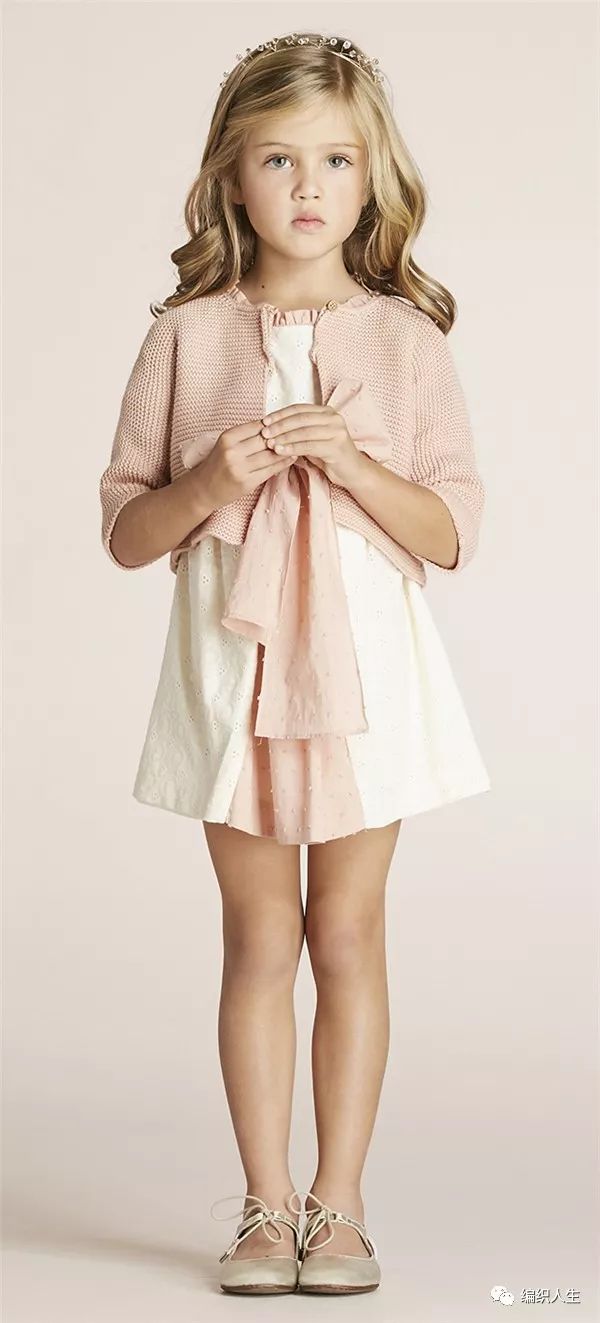 最新款好看的儿童毛衣,儿童中长款宽松毛衣