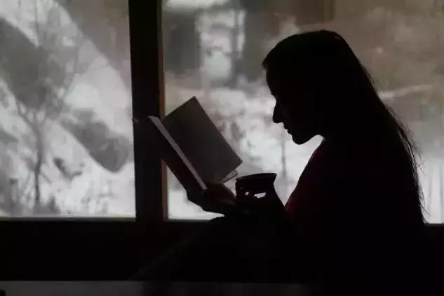 23岁踏入终南山，一处小院，一袭布衣，她的日子比小龙女还逍遥