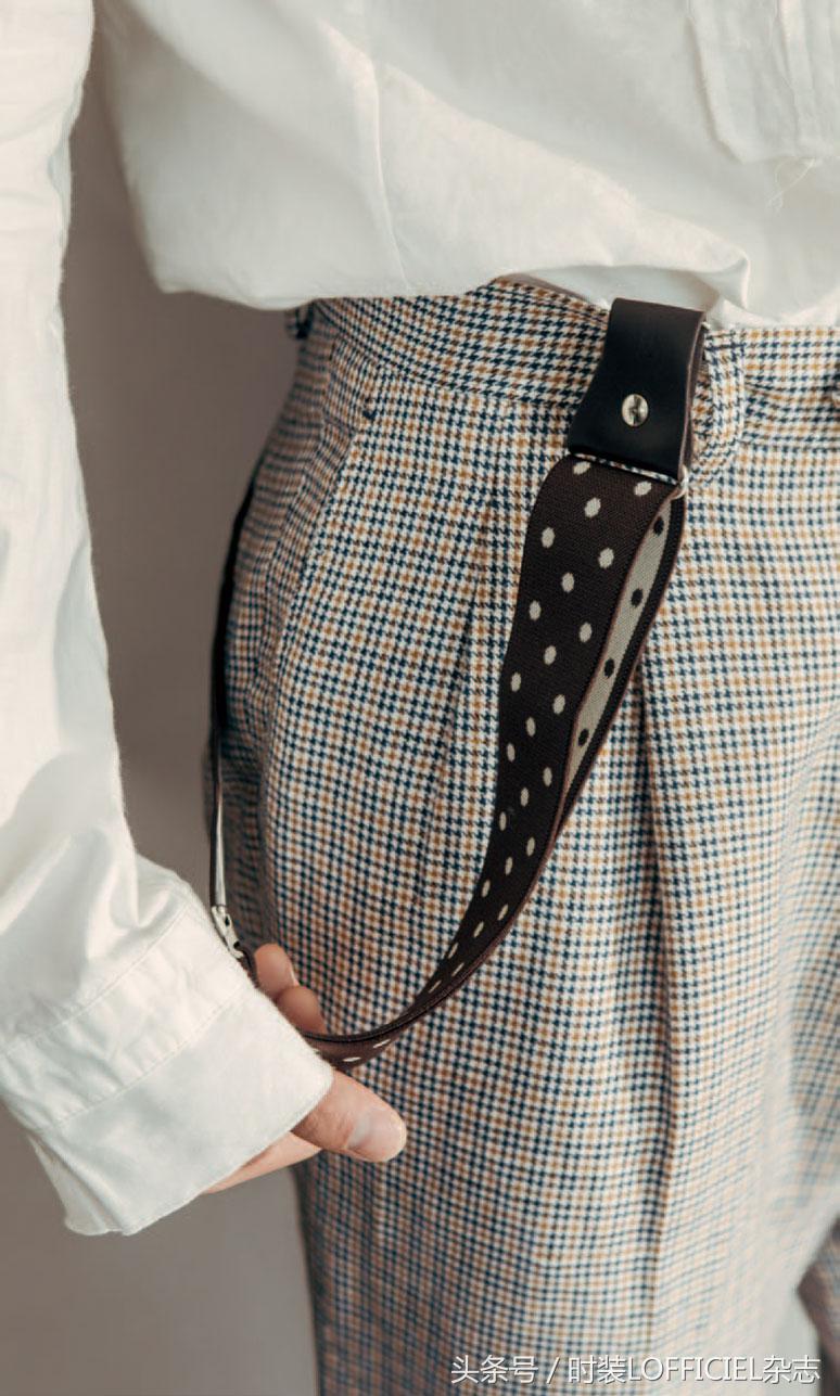 青少年的秋季潮牌小白衬衫,whiteshirts