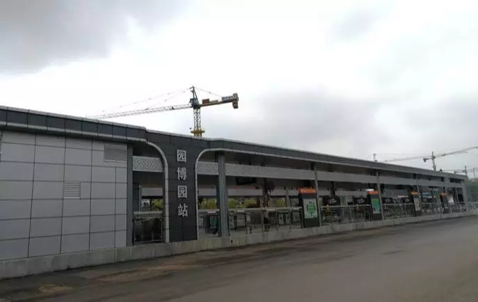 南宁brt1号线换乘,南宁brt公交体验