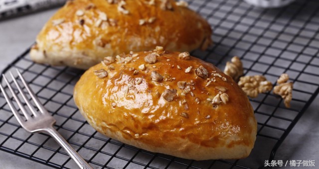 面包的十种做法大全图解,面包的100种做法短视频