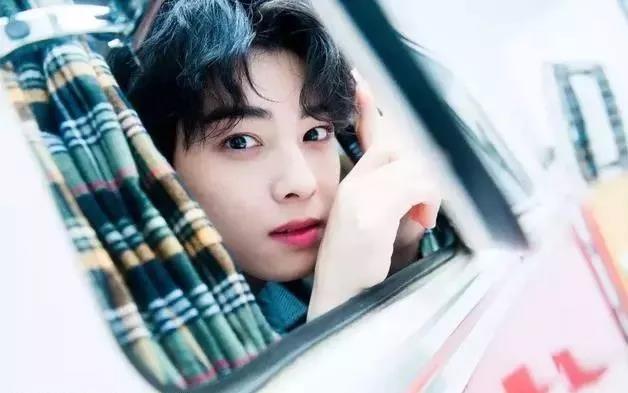 我的id是江南美人服装搭配,我的id是江南美人包包