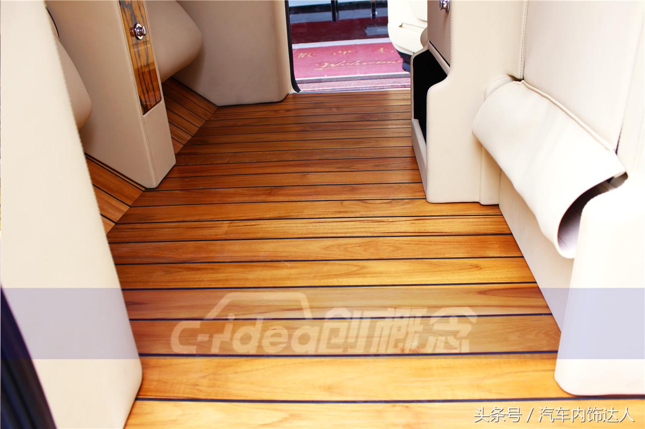 林肯领航员不加长第三排内饰,非凡领袖风范