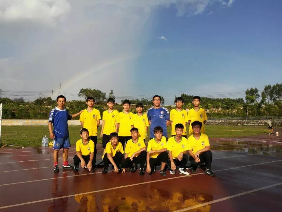 国家级校园足球特色学校,郑州市青少年校园足球特色学校