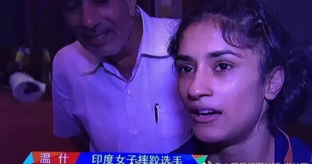 8.23日｜新早读来了！体能不过关啊！足球运动员酒驾被查，狂奔400米被民警生擒：最后还大便*禁失**